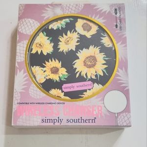 NEW Simply Southern Wireless Charger Sunflowers